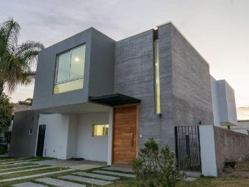 Casa En Venta En San Agustin, Tlajomulco De Zúñiga