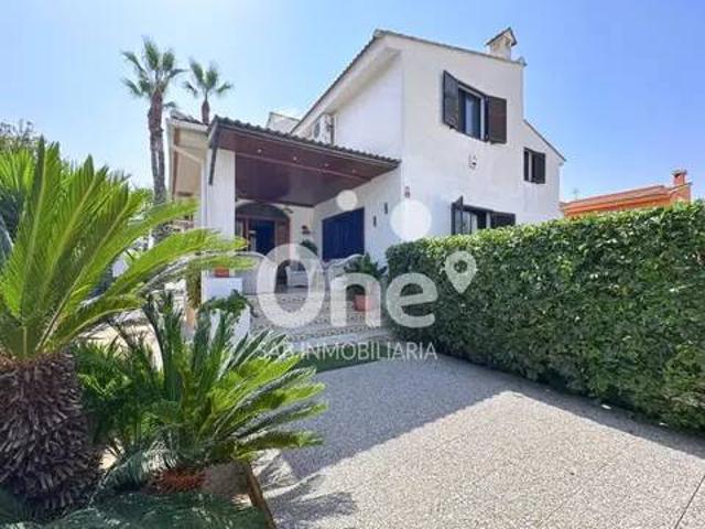 Casa en Venta en San Antonio de Benagéber