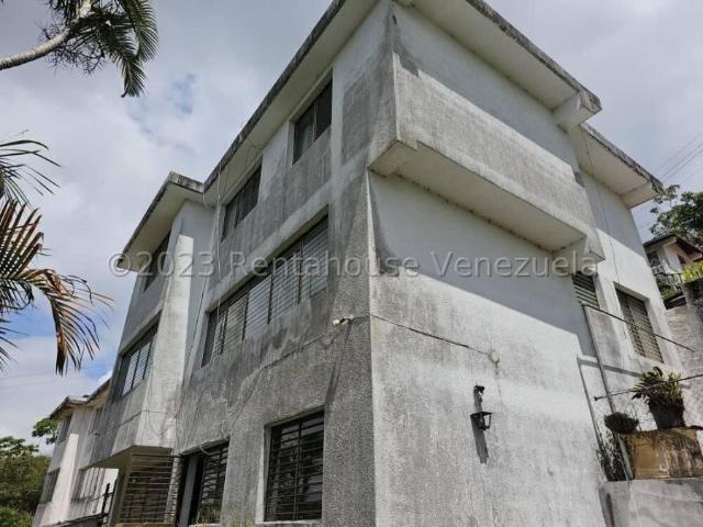 Casa en Venta en San Antonio de Los Altos Potrerito Arriba Miranda 240 m2. 5 hab