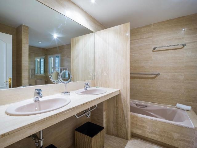 Casa en venta en San Bartolomé de Tirajana, Maspalomas Meloneras. Chalet independiente en el corazón del Campo Internacional de Golf de Maspalomas. Casas San Bartolomé de.