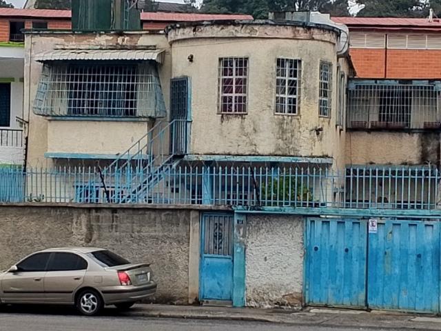 Casa en venta en San Bernardino, Av Cecilio Acosta MG