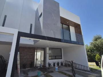 Casa en venta en San Bernardino Tlaxcalancingo, San Andrés Cholula, Puebla