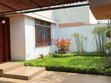 Casa en venta en San Borja a $439,000