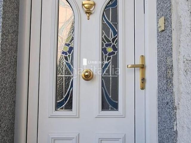 Casa en venta en San Cibrao das Viñas. CASA con patio, ZONA CUMIAL. San Cibrao de Viñas. Casas San Cibrao das.