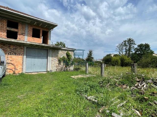 Casa en venta en San Cibrao das Viñas. Casas San Cibrao das.