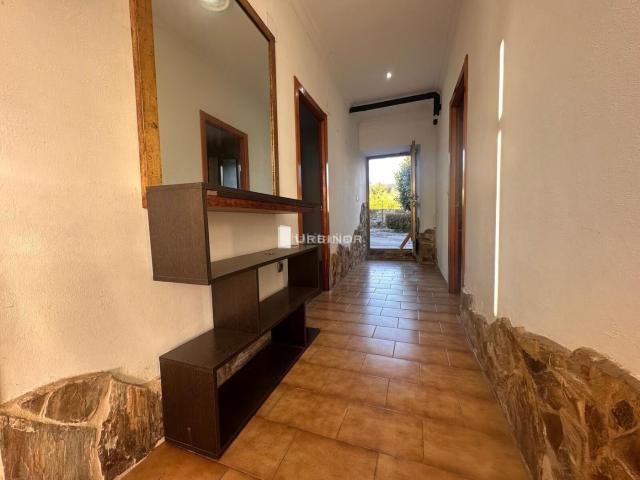 Casa en venta en San Cibrao das Viñas. Gran Oportunidad de INVERSIÓN magnífica vivienda. Cerca POLIGONO. Casas San Cibrao das.