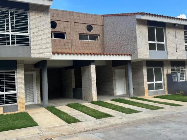 Casa en Venta en San Diego Carabobo 155 m2. 3 hab