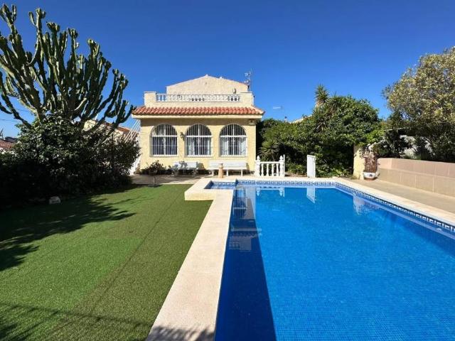Casa en Venta en San Fulgencio