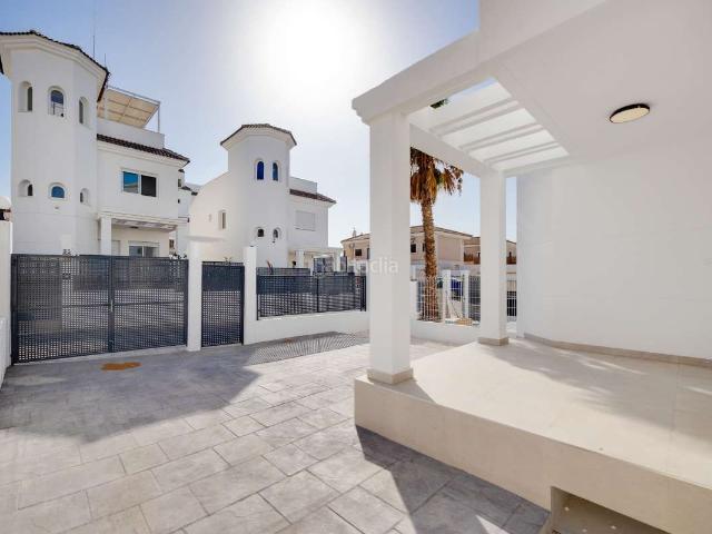 Casa en venta en San Fulgencio. Casas San.