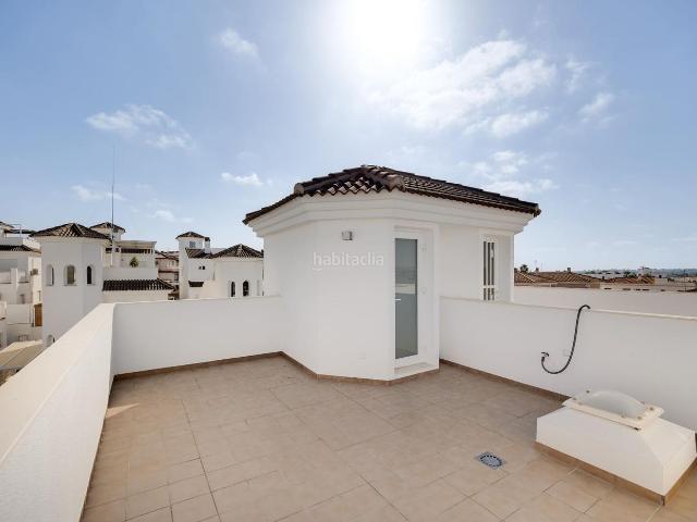 Casa en venta en San Fulgencio. Descubra esta promoción de nueve viviendas en un complejo residencial en San Fulgencio, una de las zonas más cómodas y bien comuni. Casas San.