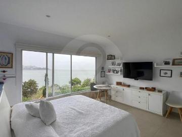 CASA EN VENTA AVANDARO VALLE DE BRAVO