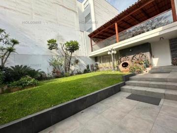 CASA EN VENTA EN SAN ISIDRO