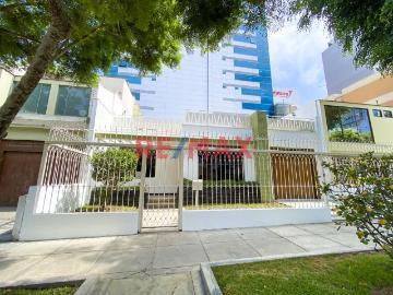 Casa en venta en San Isidro a S/2,840,000