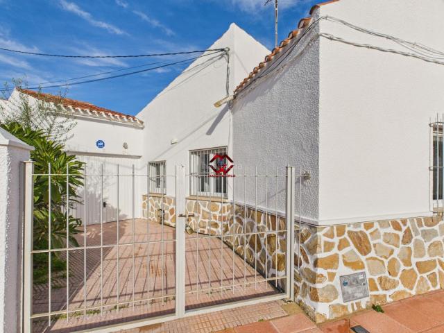 Casa en venta en San Javier, Santiago de La Ribera. Chalet en venta en Santiago de la Ribera andando a todo. Casas San.