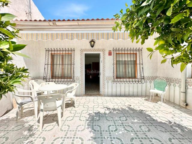 Casa en venta en San Javier, Santiago de La Ribera. Has visto el vídeo?nbspBuscas una casa en planta baja con terreno delante y patio detrás?Además de salón, cocina independiente, pa. Casas San.