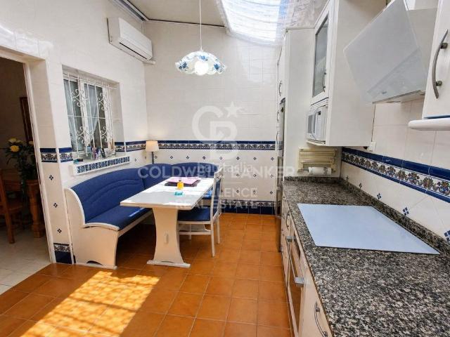 Casa en venta en San Javier, Santiago de La Ribera. Luminoso chalet adosado con gran patio, terraza y parking en Santiago de la Ribera. Casas San.