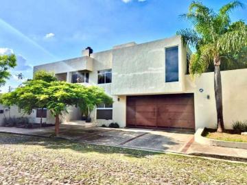 CASA EN VENTA EN SAN JORGE