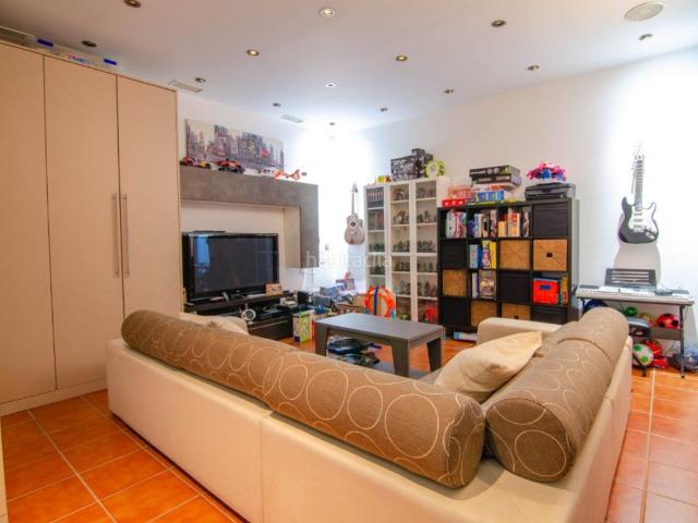 Casa en venta en San Jose de la Rinconada. Casa 4 habitaciones, Triplex Venta La Rinconada. Casas San Jose de la.