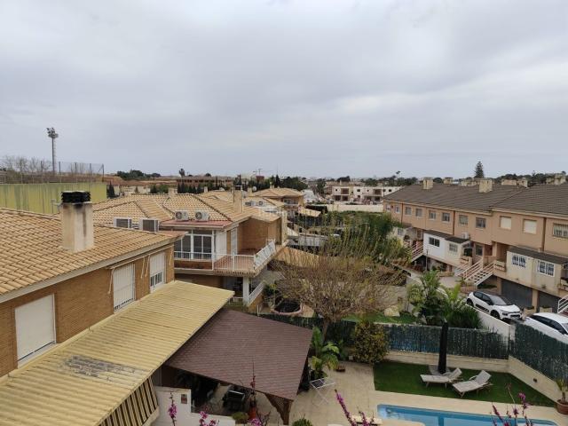 Casa en venta en San Juan de Alicante, Centro. BUNGALOW ZONA POLIDEPORTIVO MUTXAMEL. Casas San Juan de.