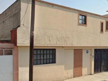 Casa en venta en San Juan de Aragón I Secc