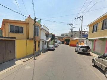 Casa en venta en San Juanito, 56120 Texcoco de Mora, Méx
