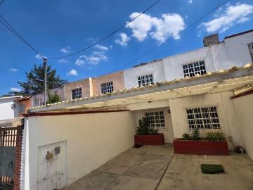 Casa En Venta En San Luis Mextepec, Zinacantepec, Estado De M?xico a Min De Toluca