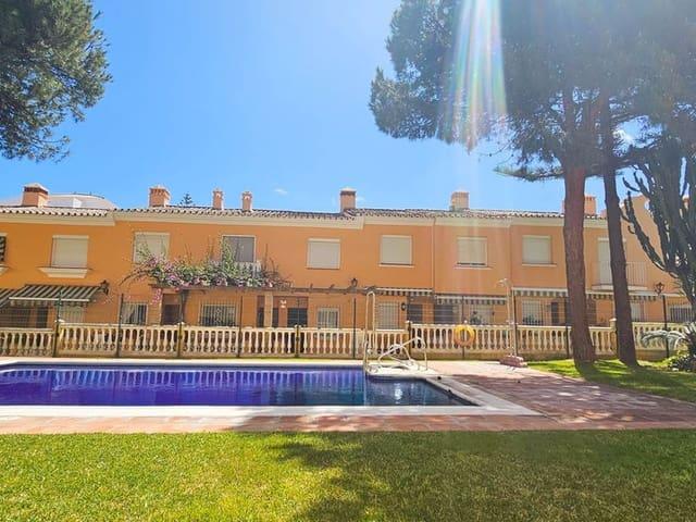 Casa en venta en San Luis de Sabinillas, Málaga Costa del Sol