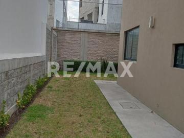 Casa en Venta en San Mateo Atenco, Casa en condominio en Venta en Esmeralda 2