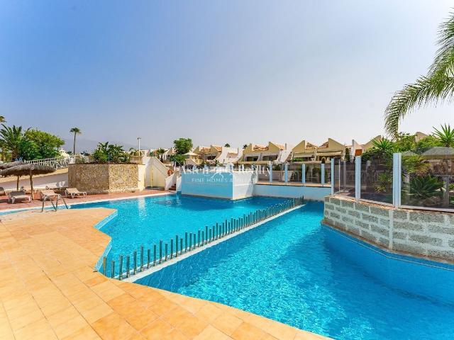 Casa en venta en San Miguel de Abona, Golf del Sur Amarilla Golf. EXCLUSIVO BUNGALOW REFORMADO EN THE PALMS, GOLF DEL SUR. Casas San Miguel de.