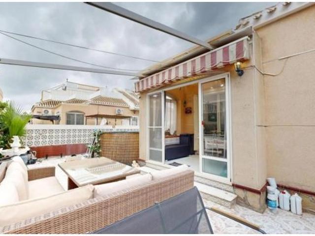 Casa en Venta en San Miguel de Salinas, Alicante