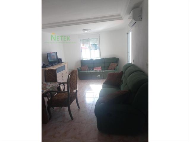 Casa en venta en San Miguel de Salinas. Se vende chalet con piscina, en urbaización El Galán, Orihuela Costa. Casas San Miguel de.