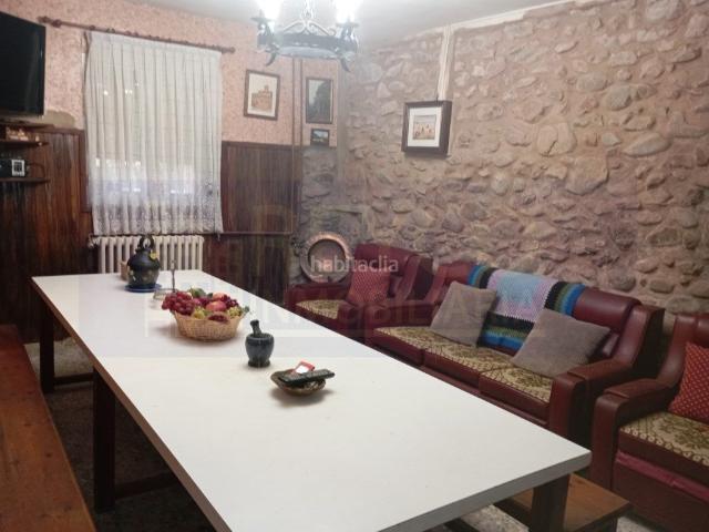 Casa en venta en San Millán de la Cogolla. Casa 5 habitaciones, Triplex Venta San Millán de la Cogolla. Casas San Millán de la.