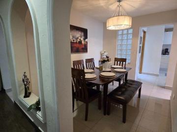 CASA EN VENTA EN SAN NICOLAS DE LOS GARZA