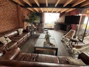 Casa en venta en San Nicolás Totolapan