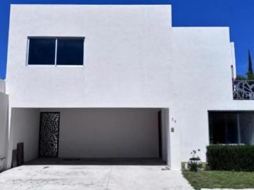 Casa en venta en San Pedro Cholula Puebla, atras de Plaza San Diego