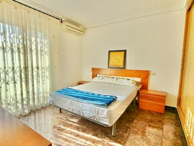 Casa en venta en San Pedro del Pinatar, Los Cuarteros. Necesitas el 100? Has visto el video?Dúplex en San Pedro del Pinatar con excelente ubicación cerca de servicios y a pocos metros d. Casas San.