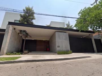 CASA EN VENTA EN SAN PEDRO GARZA GARCIA