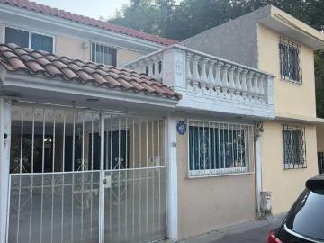 Casa en venta en San Pedro Martir, Tlalpan, Ciudad de México