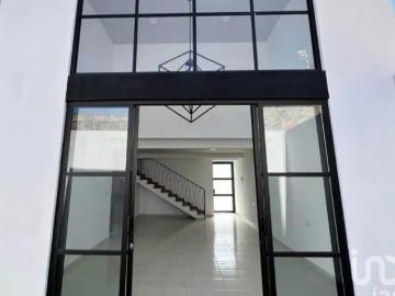 CASA EN VENTA EN SAN SEBASTIAN TUTLA, OAXACA. A DOS CALLES DEL DEPORTIVO OAXACA