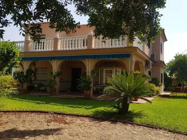 Casa en Venta en Sanlúcar la Mayor