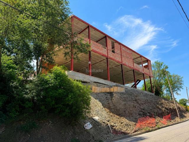 Casa en venta en Sant Cugat del Vallès, La Floresta. Casa en La Floresta en construcción de 385m totalmente personalizable. Entrega en septiembre 2026. Casas Sant Cugat del.