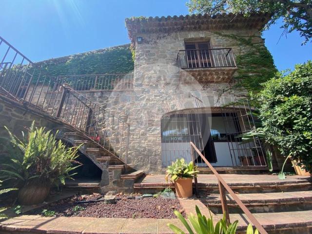 Casa en venta en Sant Antoni de Calonge, Torre Valentina Mas Vilar de La Mutxada Treumal Costa Brava. Masia en venta en Urbanización Mas Vilà de Sant Antoni de Calonge. Casas Sant Antoni de.