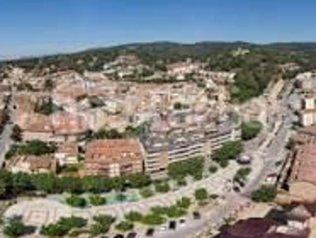 Casa en venta en Sant Andreu de Llavaneres, Canafort El Puntó. Maravillosa torre de 390m2 con jardín de 2.600m2, piscina. Casas Sant Andreu de.
