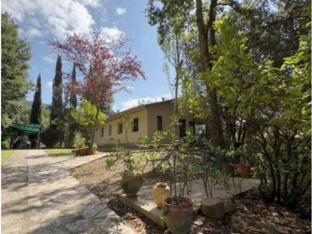 Casa en Venta en Sant Aniol de Finestres