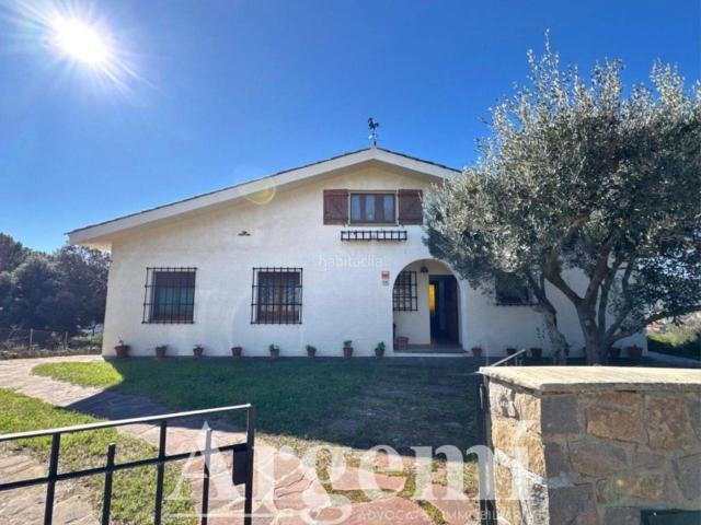 Casa en venta en Sant Feliu de Codines. Chalet rústico en Sant Feliu de Codines. Casas Sant Feliu de.