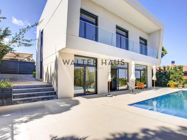 Casa en venta en Sant Feliu de Guíxols, Sant Pol Costa Brava. Casa de diseño en venta junto a la Playa de Sant Pol en SAgaró. Casas Sant Feliu de.