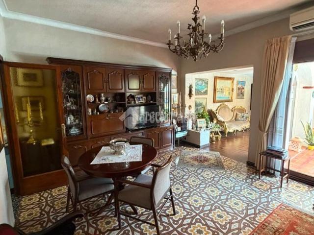 Casa en venta en Sant Feliu de Llobregat, Centre Can Nadal. Casa en venta en Sant feliu de llobregat. Casas Sant Feliu de.