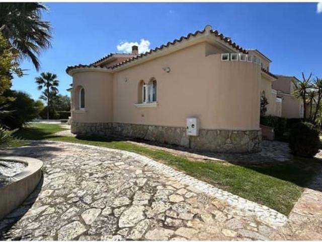 Casa en venta en Sant Jordi, Castellón
