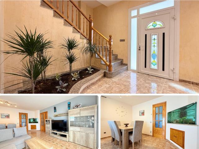 Casa en venta en Sant Jaume d´Enveja Costa Dorada. CASA INDEPENDIENTE ELS MUNTELLS. Casas Sant Jaume.