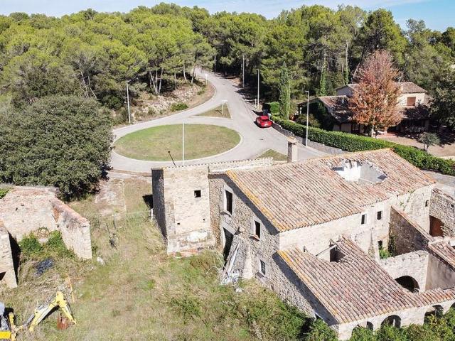 Casa rural en venta en Sant Julià de Ramis, de 500 m² 8 habitaciones por 450.000